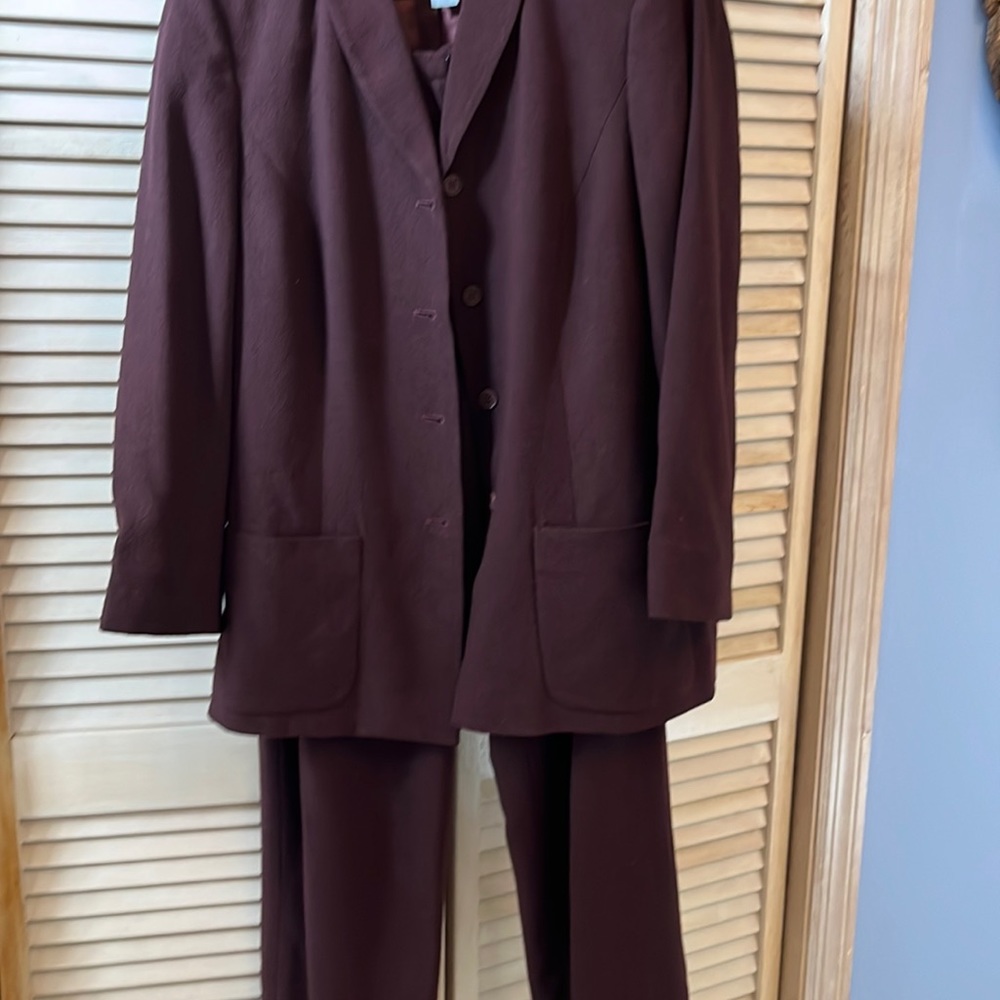 Liz Claiborne collection pantsuit size 12